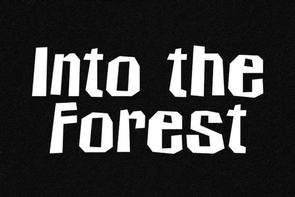 Into the Forest Font: A Display Typeface for Campaigns